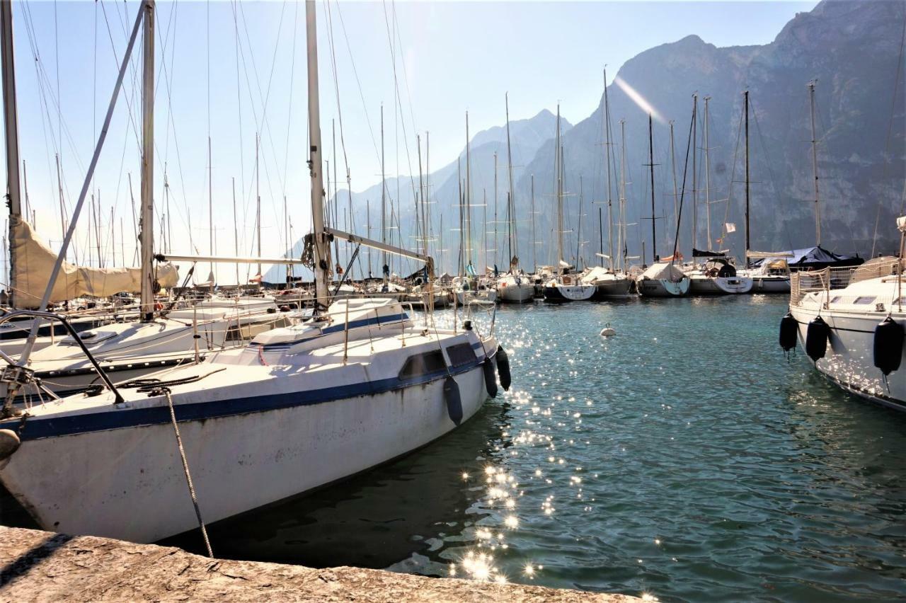 Apartment Brione Riva del Garda Exteriör bild